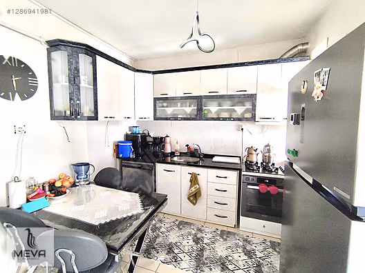 MEVA GAYRİMENKULDEN FATİH MH. ARA KAT BAKIMLI 2+1 SATILIK DAİRE #1286941981