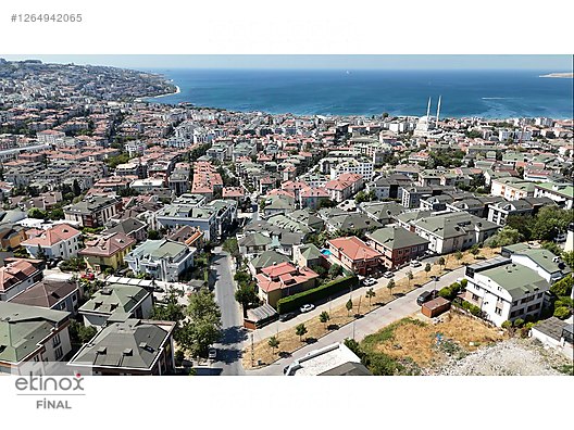 Büyükçekmece Fatih Mahallesi Deniz Manzaralı Lüks Villa