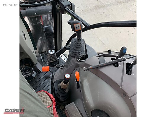 Machinery / Agricultural Machines / Tractors / Case IH / JX65C