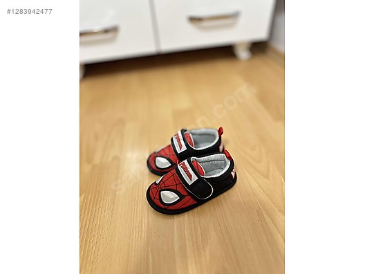 Used & Brand New Items / Mother & Baby / Baby Wear / Shoes & Bootees