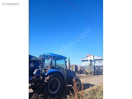 Machinery / Agricultural Machines / Tractors / New Holland / T4.60S