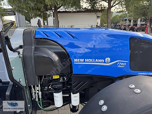 Machinery / Agricultural Machines / Tractors / New Holland / TT60 Classic