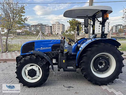 Machinery / Agricultural Machines / Tractors / New Holland / TT60 Classic