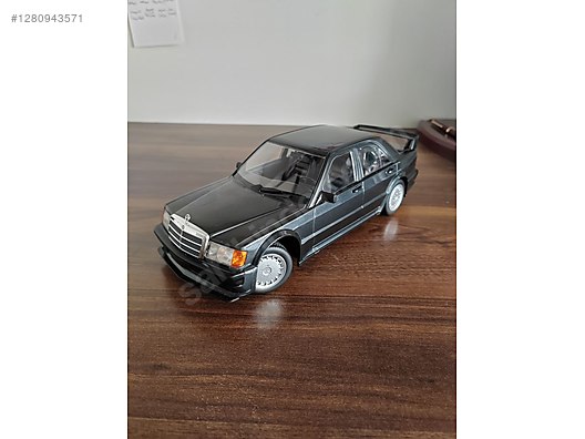 Minichamps Diecast Model 1:18 Mercedes Benz Araba - 1280943571