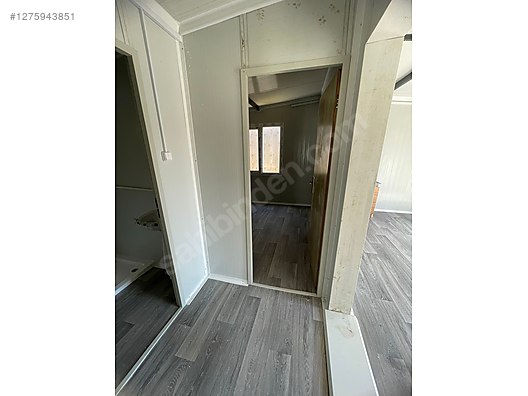 Machinery / Industrial / Containers & Cabins / Containers