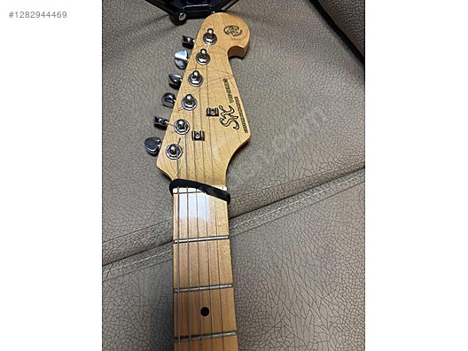 İkinci El ve Sıfır Alışveriş / Müzik / Müzik Aletleri / Telli Çalgılar / Gitar / Elektro