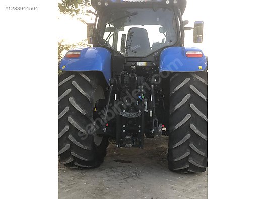 Machinery / Agricultural Machines / Tractors / New Holland / T7.270
