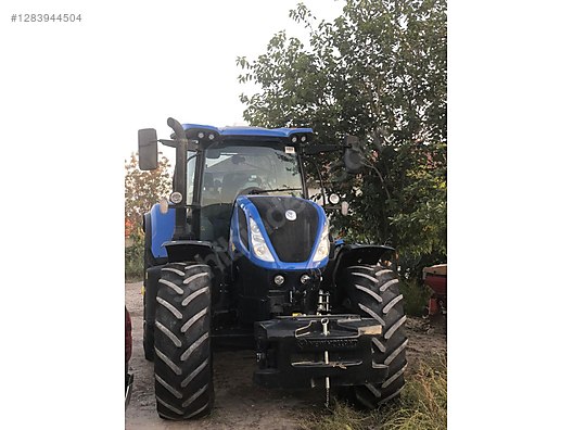 Machinery / Agricultural Machines / Tractors / New Holland / T7.270