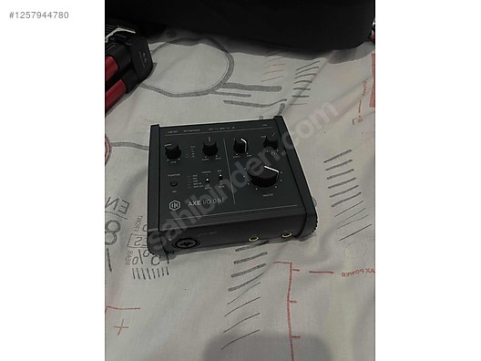 İkinci El ve Sıfır Alışveriş / Müzik / Müzik Aletleri / Telli Çalgılar / Gitar / Elektro