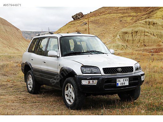 toyota rav4 2 0 acil satilik toyota rav4 sahibinden comda 957944971