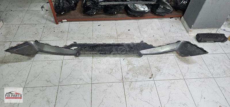 BMW i Serisi Difüzör