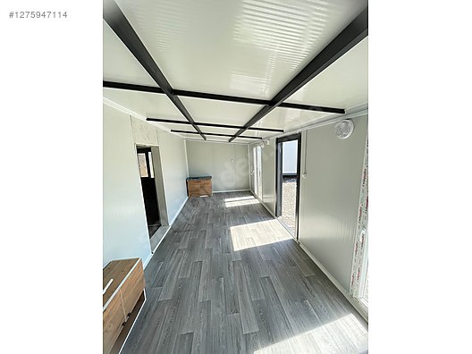 Machinery / Industrial / Containers & Cabins / Containers