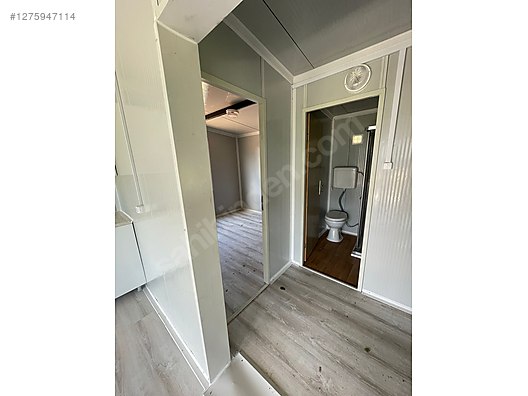 Machinery / Industrial / Containers & Cabins / Containers