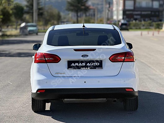 Vasıta / Otomobil / Ford / Focus / 1.6 Ti-VCT / Style