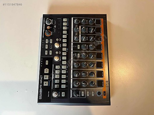 Drumbrute analog 2024 drum synthesizer