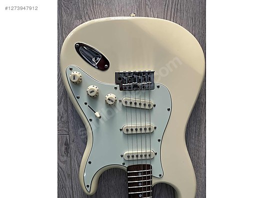 İkinci El ve Sıfır Alışveriş / Müzik / Müzik Aletleri / Telli Çalgılar / Gitar / Elektro