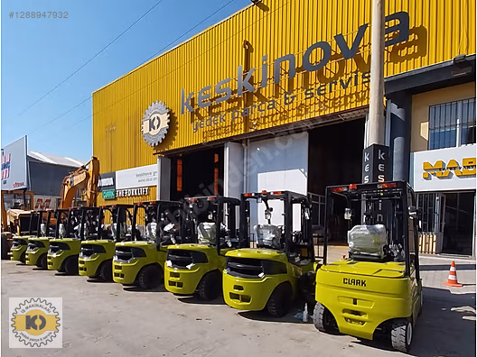 CLARK 3 TON DİZEL FORKLİFT 4800 TRP ASANSÖR HEMEN TESLİM