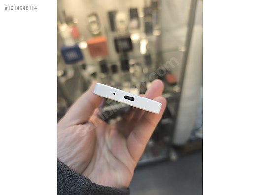 Used & Brand New Items / Cell Phones & Accessories / Cell Phones / Qin / F22