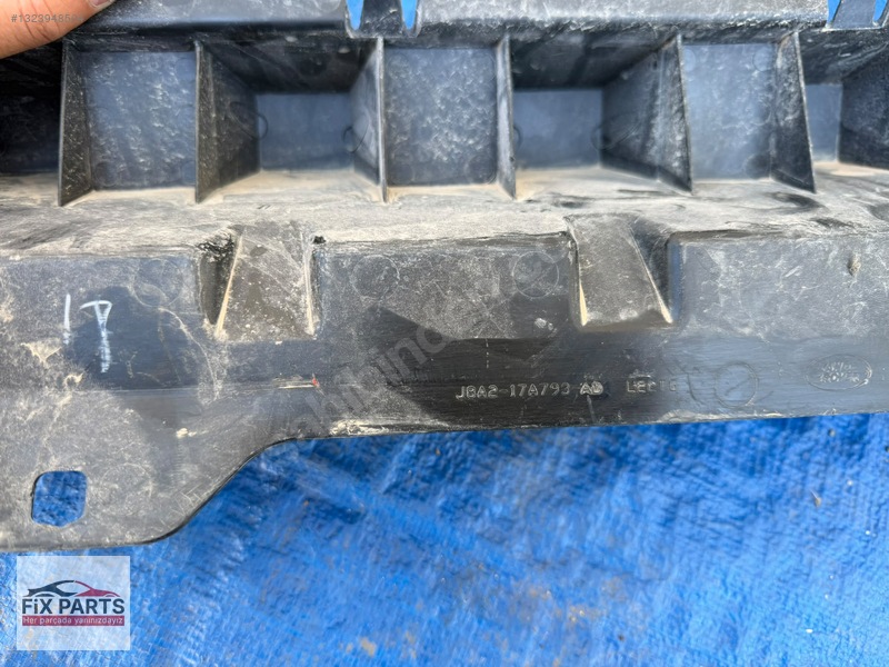 Land Rover Range Rover Tampon Braketi (Ön)