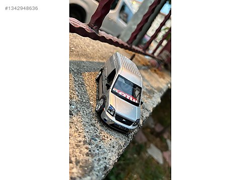 Welly Diecast Model 1:34 Ford Araba - 1342948636