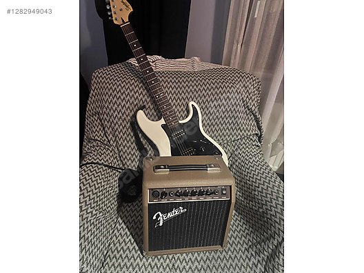 Fender Elektro Gitar