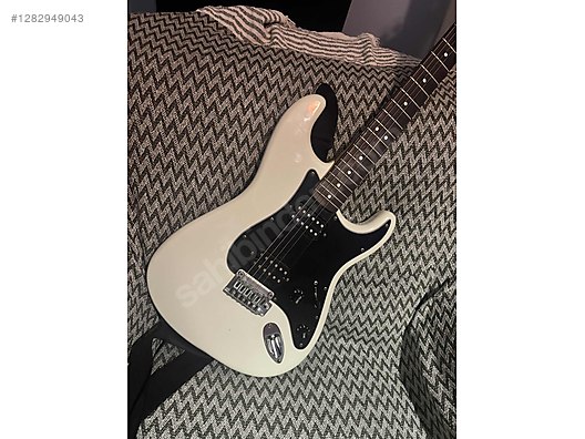 Fender Elektro Gitar