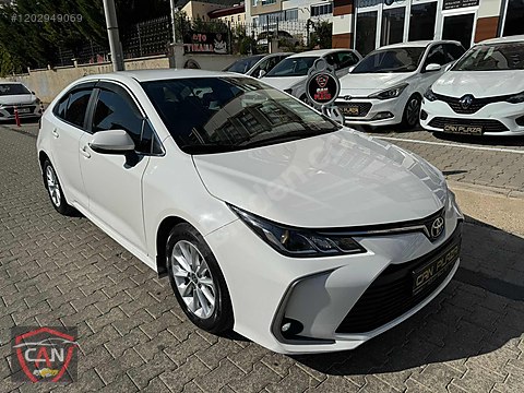 BOYASIZ COROLLA 1.5 123PS MULTİDRİVE S DREAM BEYAZ...