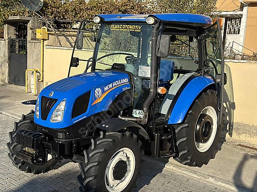 Machinery / Agricultural Machines / Tractors / New Holland / TT4.50