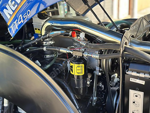 Machinery / Agricultural Machines / Tractors / New Holland / TT4.50