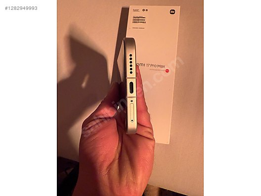 Used & Brand New Items / Cell Phones & Accessories / Cell Phones / Xiaomi / 17 Pro Max