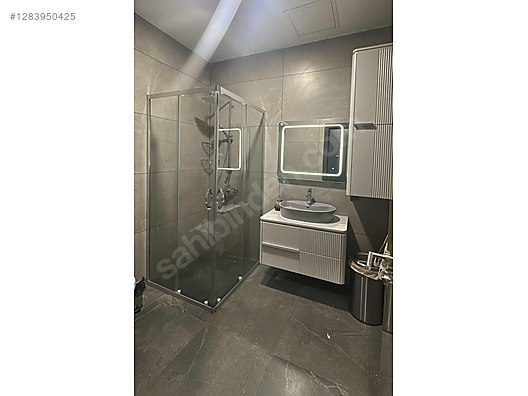 Used & Brand New Items / Garden & Home Improvement / Home Improvement / Bathroom & Kitchen / Bathroom Cabinets