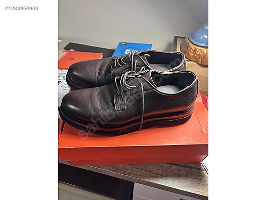 İkinci El ve Sıfır Alışveriş / Giyim & Aksesuar / Erkek / Ayakkabı / Günlük