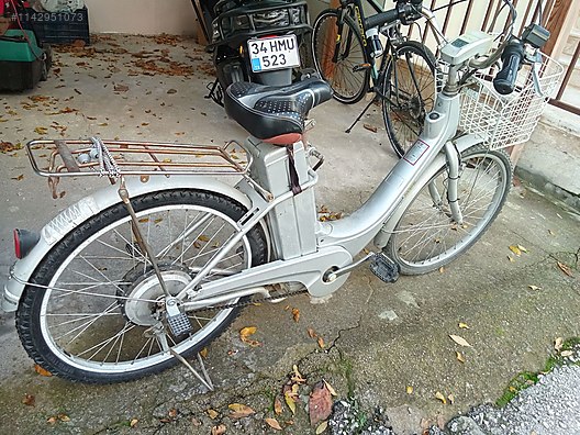 Giant lafree electric 2024 bike for sale