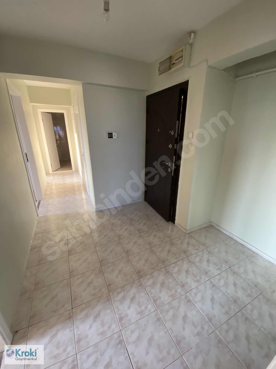 Bornova Koleji Yakını Nezih Sitede 3+1 Kiralık Daire Kiralık Daire