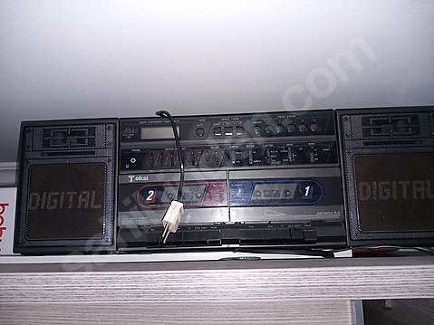 TOKAİ DIGITAL RADYO TEYP