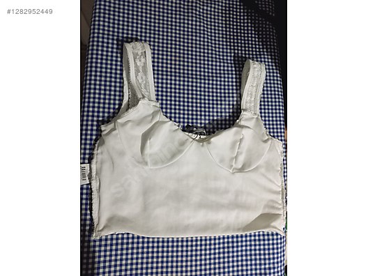 Used & Brand New Items / Clothing & Accessories / Women / Clothing / Tops