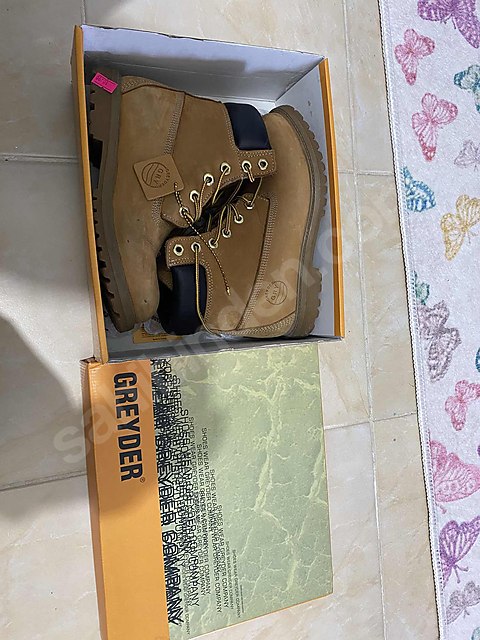 Greyder Kahve rengi bot