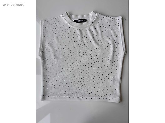 Used & Brand New Items / Clothing & Accessories / Women / Clothing / Tops