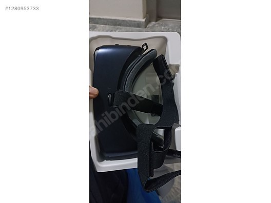 Used & Brand New Items / Cell Phones & Accessories / Wearable Technology / Smartglasses