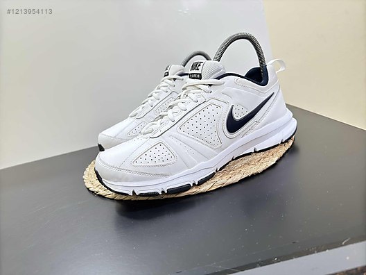 Nike t lite white hotsell