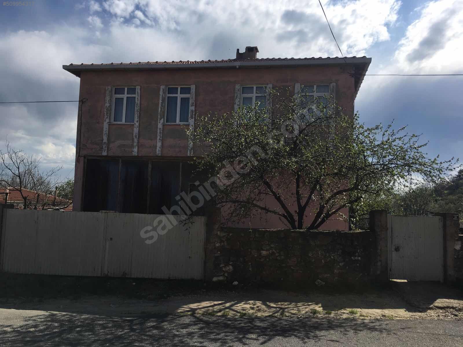 SÜPER MÜSTAKİL BAHÇELİ Satılık Müstakil Ev İlanları