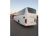 Beyaz Mercedes-Benz otobüs