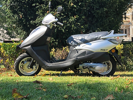 Revolt Rs7 21 Model Scooter Maxi Scooter Motor Motosiklet Magazasindan Sifir 12 999 Tl