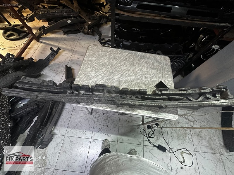 BMW 5 Serisi Tampon (Ön)