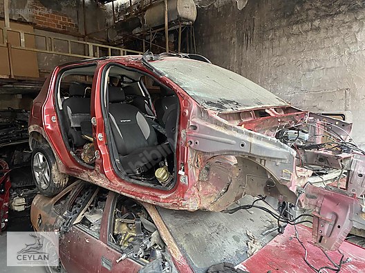 DACIA SANDERO STEPWAY SOL ÖN KAPI DOLU görseli 5