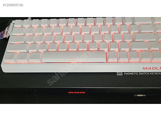 İkinci El ve Sıfır Alışveriş / Oyunculara Özel / Oyuncu Ekipmanları / Oyuncu Klavyesi