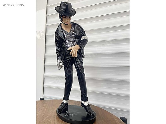Michael Jackson Figürü 32 cm İmzalı sahibinden.comda - 1302955135