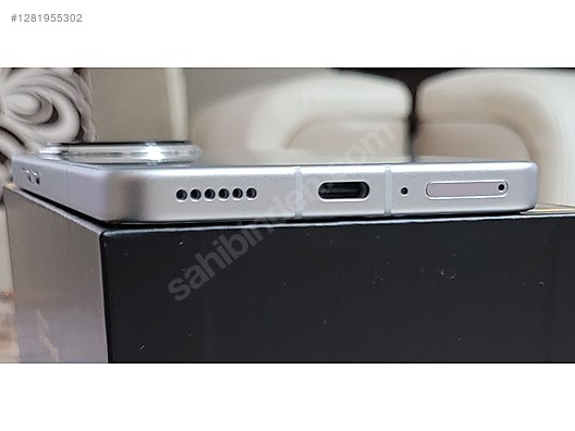 Used & Brand New Items / Cell Phones & Accessories / Cell Phones / Xiaomi / Poco F7 Pro