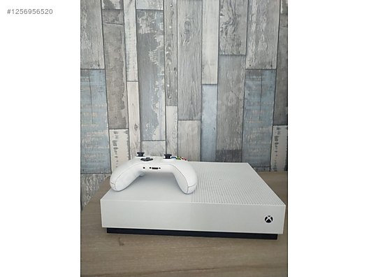 Used & Brand New Items / Gaming & Gamers Exclusive / Game Systems & Consoles / Xbox One S