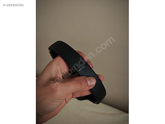 Used & Brand New Items / Cell Phones & Accessories / Accessories / Bluetooth Headphones